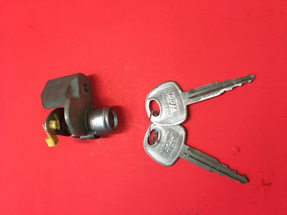 Hyundai Accent 2001-2005 pasajero fr cerradura puerta cilindro 2 llaves usado OEM!  Foto 1 de 1