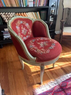 Vintage French Louis XV Salon Chair Floral Tapestry Red Needlepoint Seat Carved - Image 1 of 4