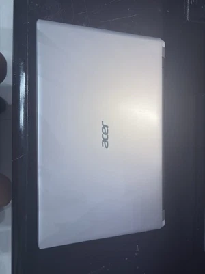 Laptop Acer Aspire V5 - Immagine 1 di 4