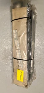 MERCEDES W124 sedán o vagón guardabarros delantero derecho correa moldura 1246901062 - Imagen 1 de 3