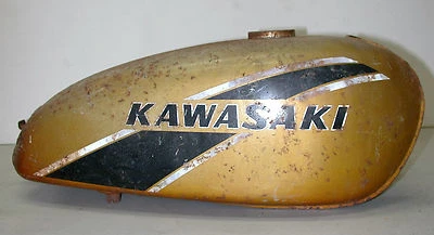 Vintage KAWASAKI 1975 G5 100 Enduro Motorcycle Fuel Gas Tank Foto 1 de 4