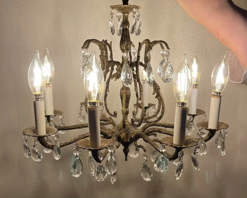 Antique VICTORIAN Brass Chandelier Hanging Lamp Light Ceiling 8 Arms CRYSTALS Cover