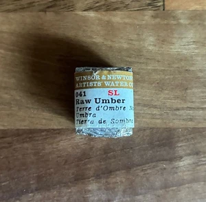 Winsor & Newton Artists’ Watercolour Paint Half Pan Raw Umber Vintage - Picture 1 of 4