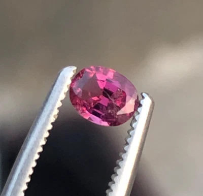 0.35 CT Top Quality Natural Kashmir corundum ruby loose gemstone from Pakistan - Image 1 of 4