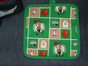 1 NBA BOSTON CELTICS Potholder - hand crafted- 8"x8" - Picture 1 of 1