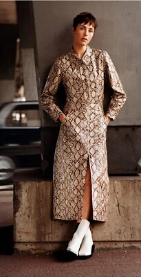 Falda de serpiente marrón zara con hendidura Foto 1 de 4