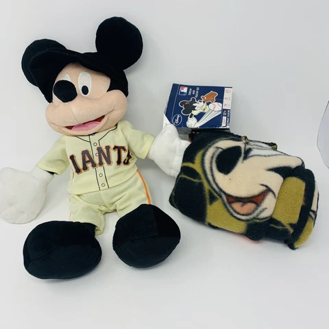 Disney MLB San Francisco Giants Mickey Mouse Plush Throw And Pillow Set Cover