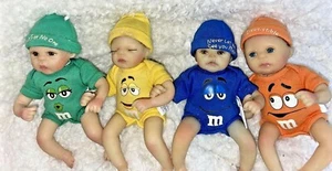 Ashton Drake lotto di 4 bambole M&M con bonus - Foto 1 di 12