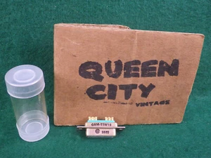 D-SUB 10/11 Pin female Solder Cup Panel Connector 1980s new old stock GAM-11W1S - Picture 1 of 4