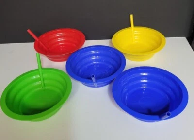 Arrow Plastic Red Green Yellow Blue 22 Oz Cereal Built in Straw Sip-A-Bowl Lot - Image 1 of 4