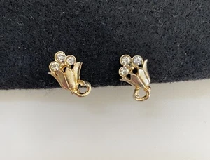 Vintage Signed Longcraft Flower Themed Gold Tone Screw Back Earrings - Picture 1 of 9