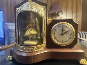 Vintage Dancing Ballerina United Clock Corp Model 870 Animated/Music Read Desc. - Picture 1 of 14