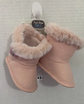Lindas botas de piel para bebé (talla 1) 0 - 3 meses Foto 1 de 4