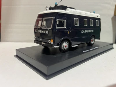 Die cast 1/43 Modellino Furgone Carabinieri Iveco A 55 F13 1981 - Immagine 1 di 4