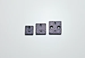 10 Stuck 20x20mm Kabelsockel mit Kabelbinder.  Schwarz. Kabelhalter, Kabelclip - Bild 1 von 9