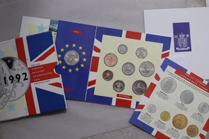 🧭 🇬🇧 UK GB 1992 MINT SET WITH RARE 50 PENCE PRESIDENCY B88 CG19 - Bild 1 von 9