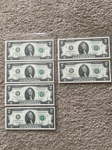 6 Crisp $2 Bills Series 2013 Uncirculated Consecutive Serial Numbers - Picture 1 of 3