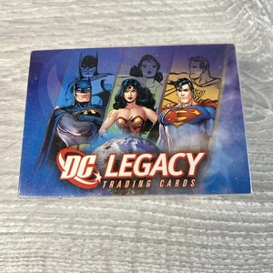 DC Legacy Komplett 50 Karten Base Full Set Brandneu Sealed - Bild 1 von 7