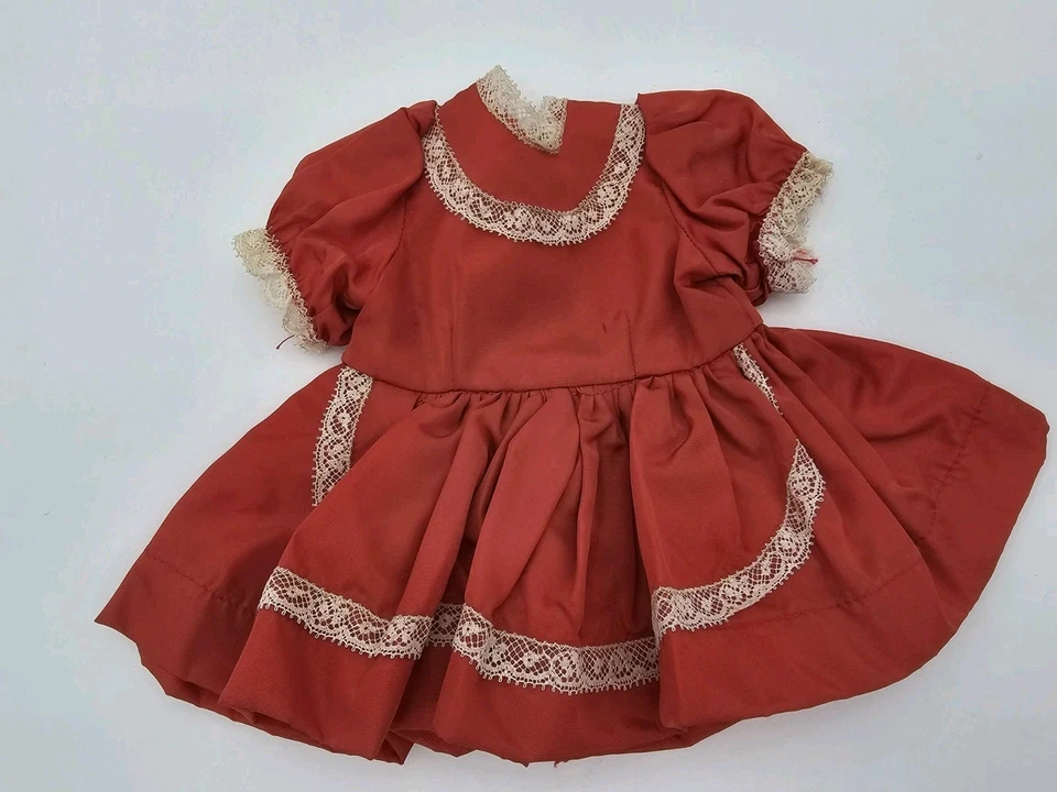 Vestido de Tafetán Rojo Vintage Terri Lee Fashions Etiquetado Montgomery Ward Años 50 Foto 1 de 4