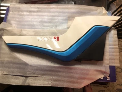 Suzuki GS550ES 1983 right side cover panel fairing - Image 1 of 4