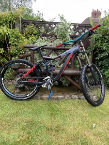 Giant Downhill Bikes for sale | eBay
