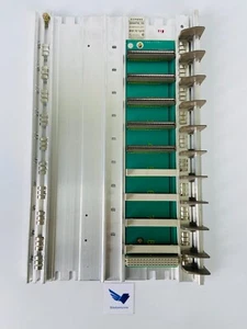 6ES57011LA12 - 6ES5 701 1LA12 - SUBRACK ER1 - RACK DE EXPANSIÓN SIEMENS 6ES5 - Imagen 1 de 12