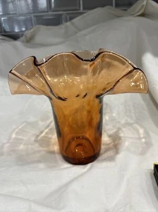 Bischoff Art Glass Vase w/ Ruffled Fluted Rim 7” Tall - Copperette - Picture 1 of 4
