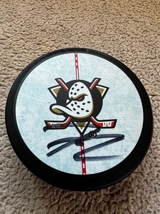 Frank Vatrano Autographed Signed Anaheim Ducks Puck - Picture 1 of 2