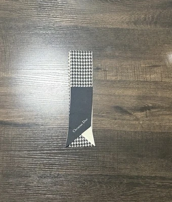 迪奥斜纹布 — 第 1/3 张图片