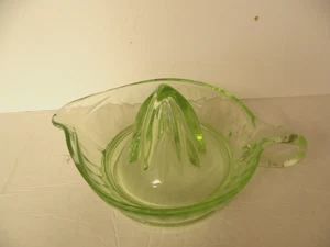 1932 HOCKING GLASS DEPRESSION GREEN GLASS REAMER, JUICER - Picture 1 of 9