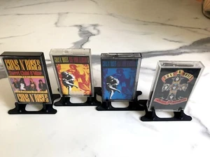 Soporte de exhibición de cinta de casete estante Commodore retro Atari Sinclair Spectrum ZX C64 - Imagen 1 de 7