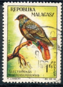 TIMBRE DE MADAGASCAR N°380 OBLITERE OISEAU - Photo 1/1