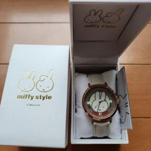 miffy style white Wrist watch Leather band Analog Box with Dead battery - Picture 1 of 3