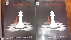 Breaking Dawn by Stephenie Meyer EXTRA LARGE PRINT 4 Volumes (Paperback, 2008) - Bild 1 von 2