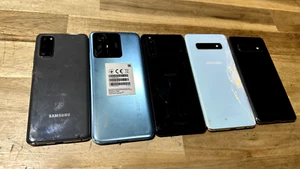 5x Broken phones Lot for parts only - Zdjęcie 1 z 2