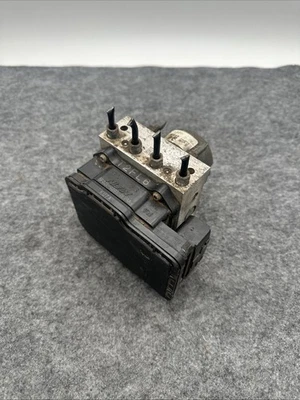 2015 Honda Accord 2,4 л AT антиблокировочный насос ABS в сборе T2FL6 OEM - Изображение 1 из 4