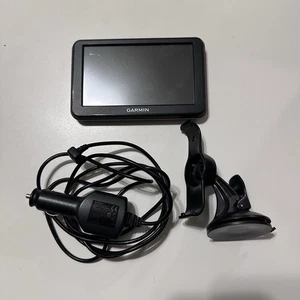 Garmin Nuvi 5" LCD Touch Screen GPS Navigation System. - Picture 1 of 5