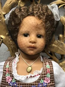 Bambola LAURI edizione limitata di Heidi Plusczok 2004??? - Foto 1 di 24