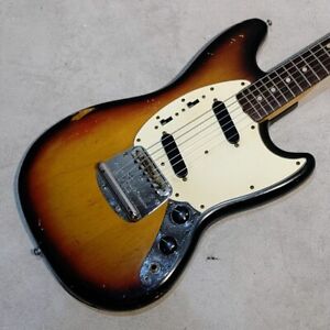 Fender Mustang 1976 Używana gitara elektryczna