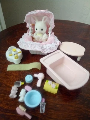 Vintage 1988 Epoch Calico Critters Baby Bunny Bassinet & Small Accessories - Image 1 of 4