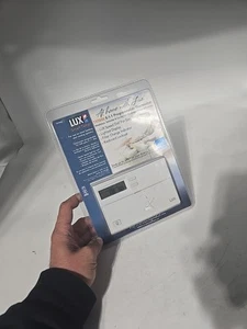 LUX Smart Temp 1500 LUXLIGHT TX1500 Programmable Thermostat NEW Sealed Package - Picture 1 of 6