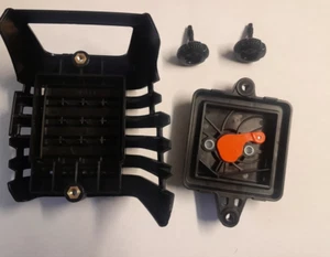 Cubierta de filtro de aire Echo con pernos y carcasa SRM-2620 serie extrema LE262 OEM - Imagen 1 de 2