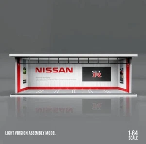 CUSTOM Nissan Skyline Dealer Garage Theme 1:64 Model Diorama With LED Lighting - Picture 1 of 4