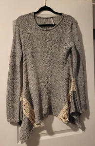 Poof Sweater Womens Long Sleeve Size Large - Picture 1 of 3
