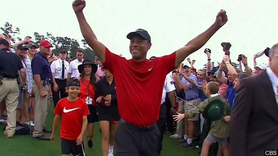  Foto 8x10 PGA Superstar Tiger Woods Wins 2019 Masters con bordes  Foto 1 de 1