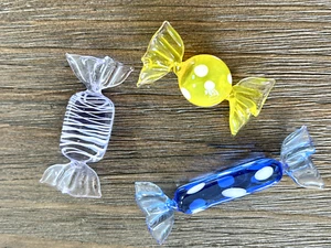 ¿Murano vintage? Delicados dulces de vidrio soplado a mano - Juego de 3 - Imagen 1 de 6