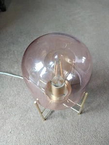 STYLISH DESK LAMP. IN GOOD WORKING ORDER. PLEASE SEE PHOTOS. - Picture 1 of 13