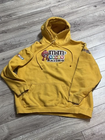 Chase Authentics Kyle Busch Adult Size Large Yellow M&M Hooded Sweatshirt Cover