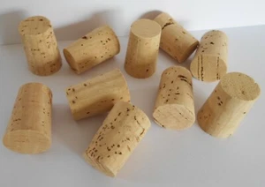 10 KORKEN Naturkorken zum Verschließen von Weinflaschen - konische Form - 23/19 - Bild 1 von 1
