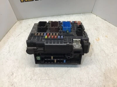 Peugeot 508 2011 - caja de fusibles P/N: 024901911 Foto 1 de 4